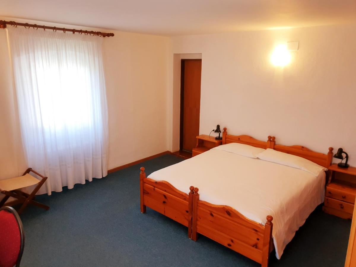 Albergo Trieste Lorenzago Di Cadore Eksteriør bilde